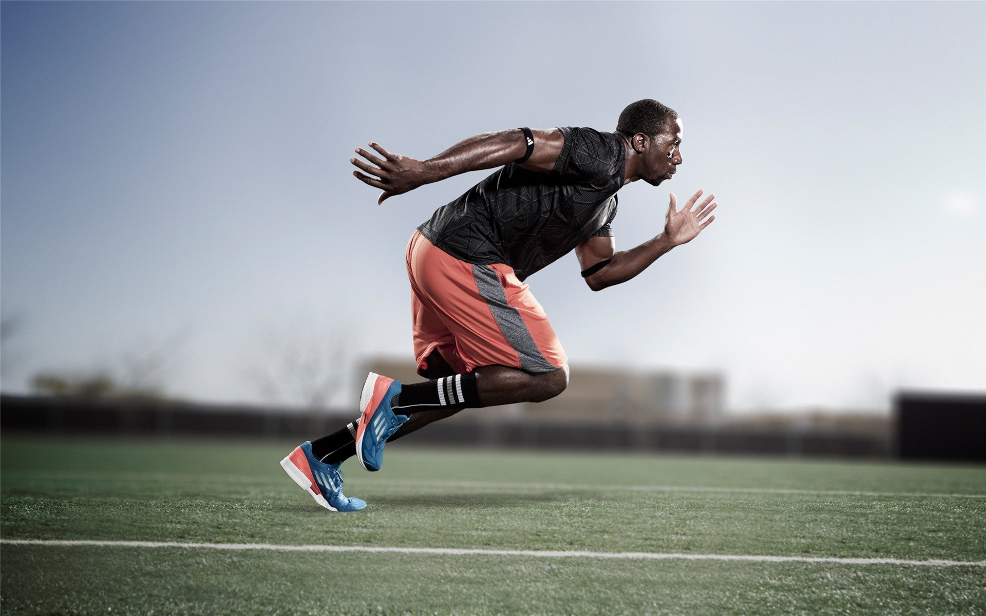 中国男篮通过实战训练提升应变能力，中国男篮体能训练